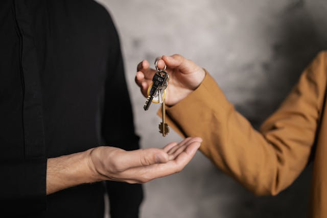 asegurar financiación sin pasar por bancos para tu promoción inmobiliaria